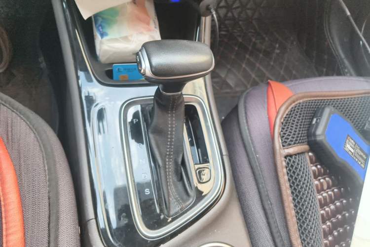 Used GAC Trumpchi GA4 2018 200T Automatic Luxury Edition Gear Lever
