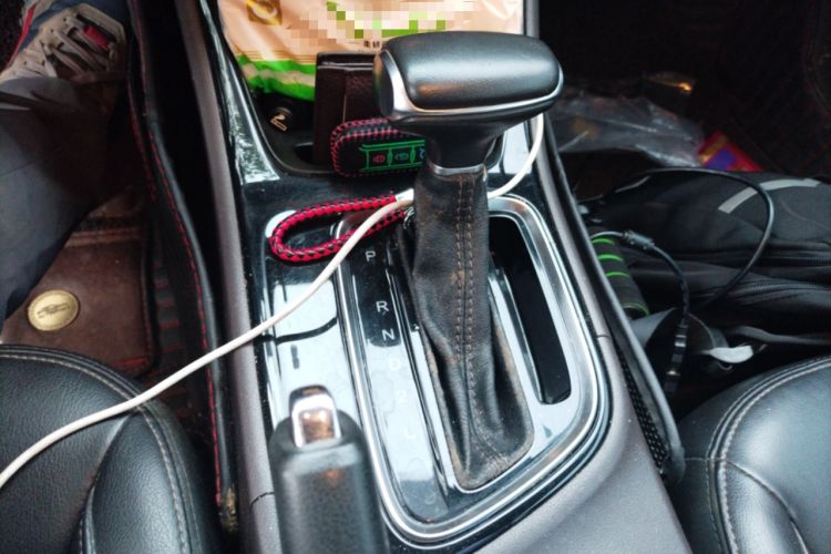 Used GAC Trumpchi GA4 2018 150N Automatic Luxury Edition Gear Lever