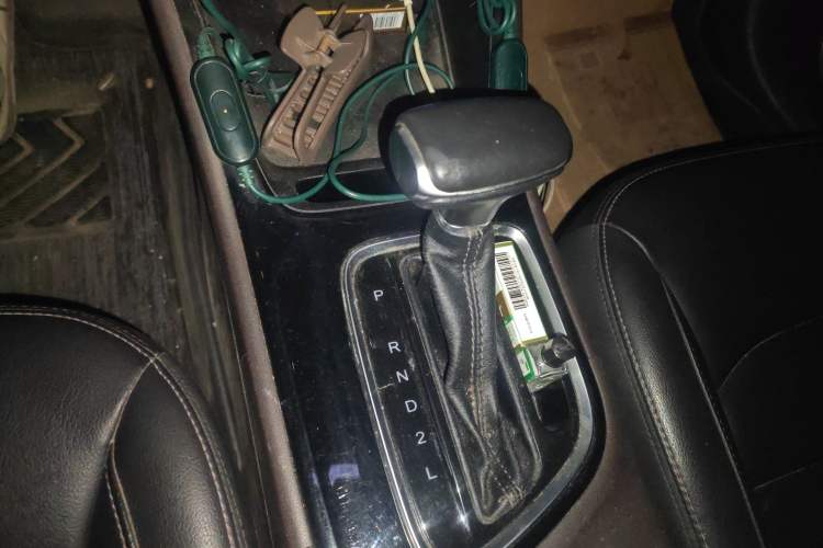 Used GAC Trumpchi GA4 2018 150N Automatic Luxury Edition Gear Lever