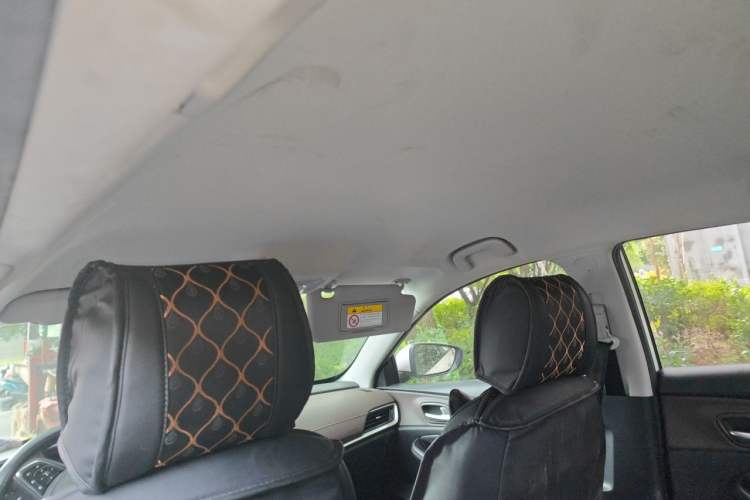 Used GAC Trumpchi GA4 2018 150N Automatic Luxury Edition Headliner