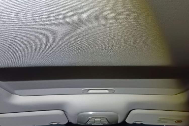 Used GAC Trumpchi GA4 2018 200T Automatic Prestige Edition Headliner