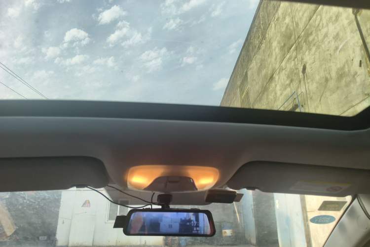 Used GAC Trumpchi GA4 2018 200T Automatic Luxury Edition Headliner