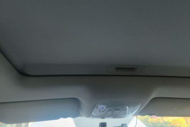 Used GAC Trumpchi GA4 2018 200T Automatic Luxury Edition Headliner