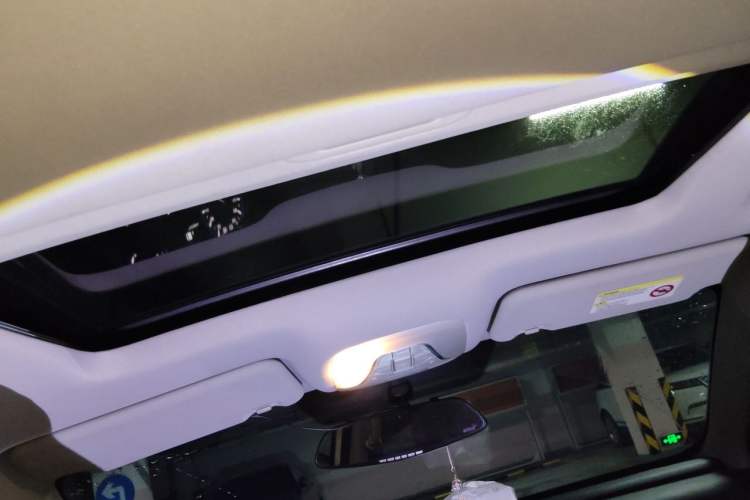 Used GAC Trumpchi GA4 2018 200T Automatic Luxury Edition Headliner