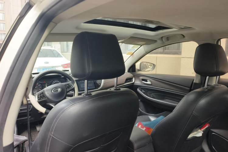Used GAC Trumpchi GA4 2018 200T Manual Luxury Edition Headliner
