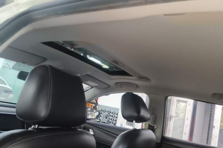 Used GAC Trumpchi GA4 2018 150N Manual Deluxe Edition Headliner