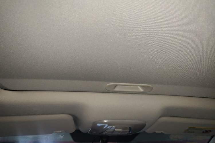 Used GAC Trumpchi GA4 2018 200T Automatic Luxury Edition Headliner