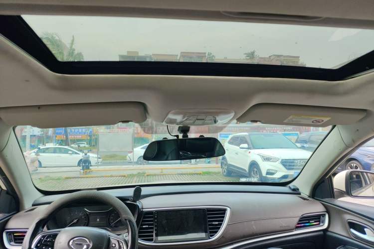 Used GAC Trumpchi GA4 2018 200T Automatic Luxury Edition Headliner