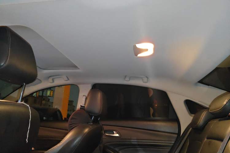 Used GAC Trumpchi GA4 2018 200T Manual Luxury Edition Headliner