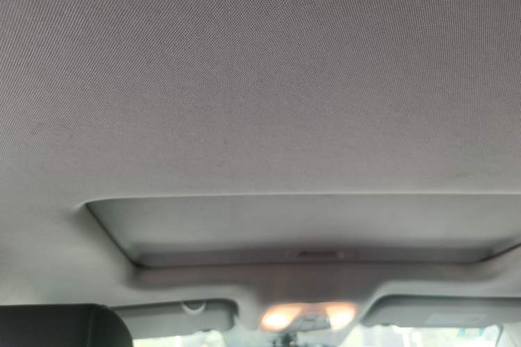 Used GAC Trumpchi GA4 2018 200T Automatic Luxury Edition Headliner