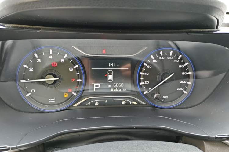 Used GAC Trumpchi GA4 2018 150N Automatic Luxury Edition Instrument Cluster