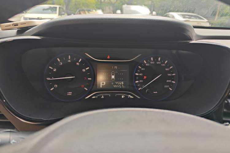Used GAC Trumpchi GA4 2018 200T Automatic Luxury Edition Instrument Cluster