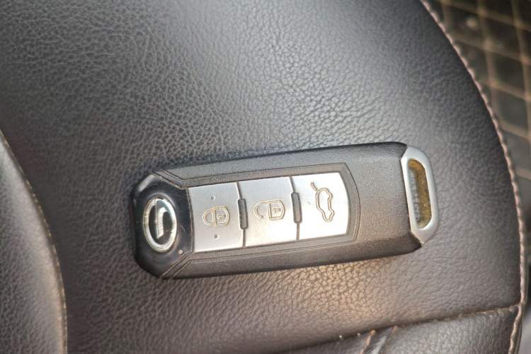 Used GAC Trumpchi GA4 2018 200T Automatic Luxury Edition Interior 1