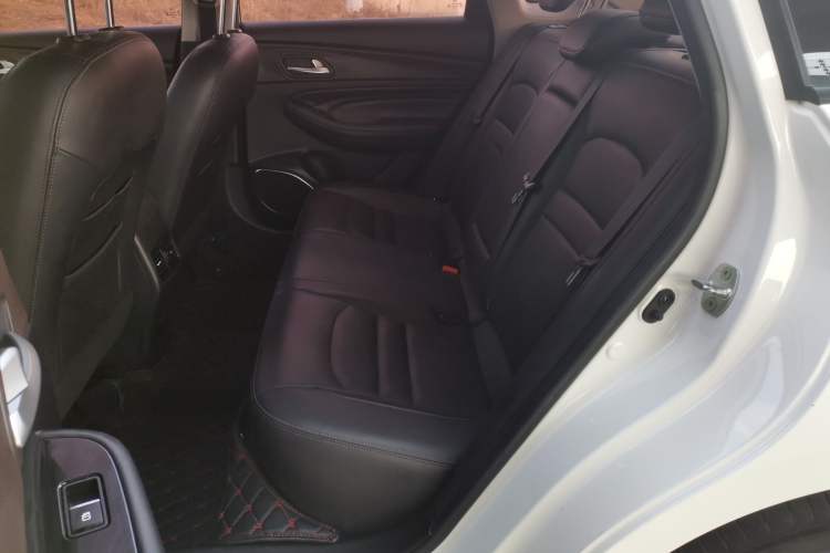 Used GAC Trumpchi GA4 2018 200T Automatic Luxury Edition Interior 1