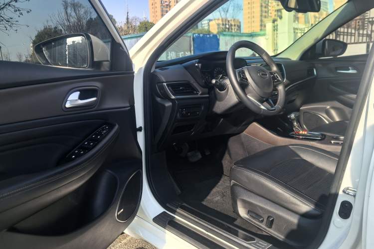 Used GAC Trumpchi GA4 2018 200T Automatic Luxury Edition Interior 1