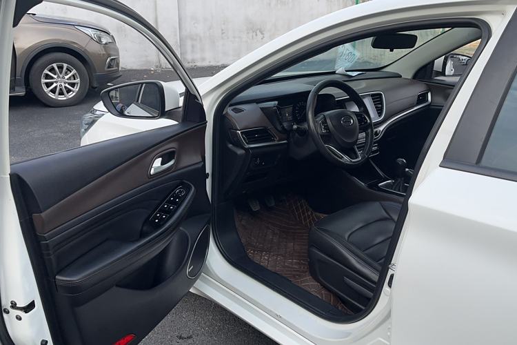 Used GAC Trumpchi GA4 2018 150N Manual Luxury Edition Interior 2