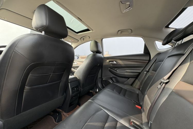 Used GAC Trumpchi GA4 2018 200T Automatic Luxury Edition Interior 2