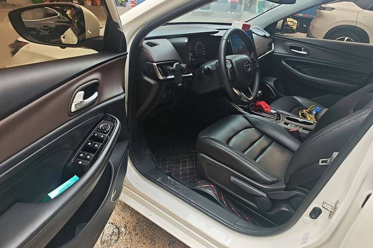 Used GAC Trumpchi GA4 2018 200T Automatic Luxury Edition Interior 3