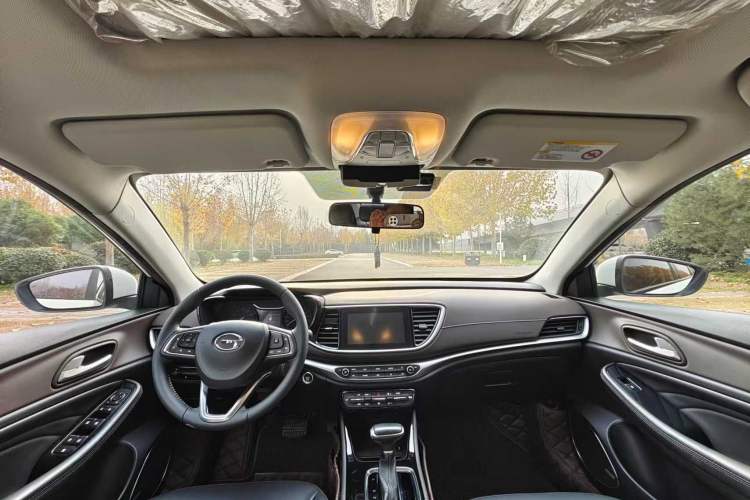 Used GAC Trumpchi GA4 2018 200T Automatic Luxury Edition Interior 3
