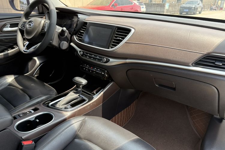 Used GAC Trumpchi GA4 2018 200T Automatic Luxury Edition Interior 3