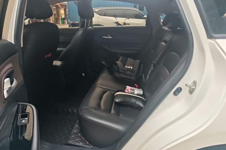 Used GAC Trumpchi GA4 2018 200T Automatic Luxury Edition Interior 4