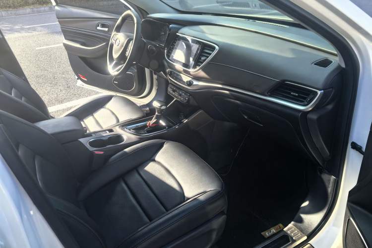 Used GAC Trumpchi GA4 2018 200T Automatic Luxury Edition Interior 4