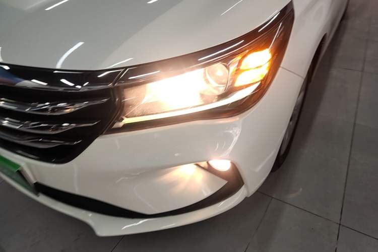 Used GAC Trumpchi GA4 2018 200T Manual Luxury Edition Left Front Headlight