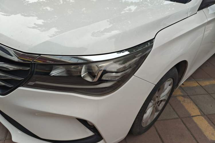 Used GAC Trumpchi GA4 2018 200T Automatic Luxury Edition Left Front Headlight