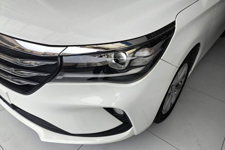 Used GAC Trumpchi GA4 2018 200T Automatic Luxury Edition Left Front Headlight