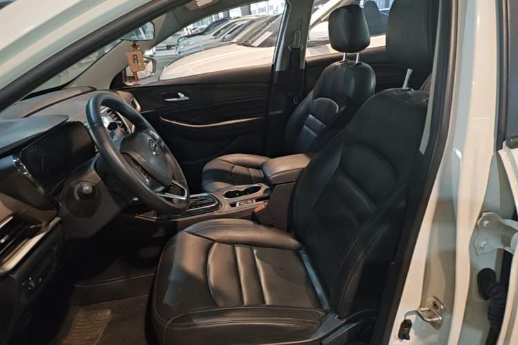 Used GAC Trumpchi GA4 2018 200T Automatic Luxury Edition Left Front Seat