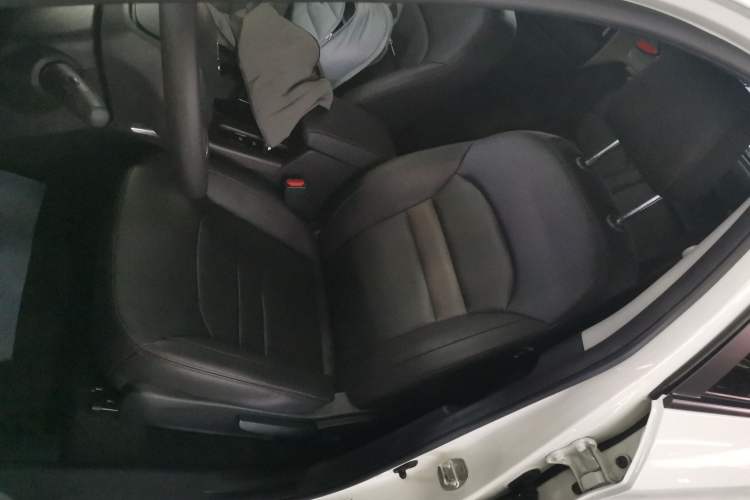 Used GAC Trumpchi GA4 2018 200T Automatic Luxury Edition Left Front Seat