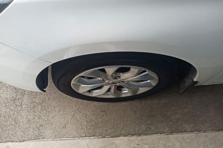 Used GAC Trumpchi GA4 2018 150N Manual Elite Edition Left Front Wheel Hub