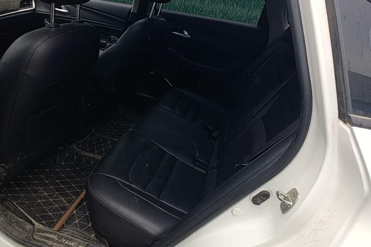 Used GAC Trumpchi GA4 2018 200T Automatic Luxury Edition Left Rear Seat