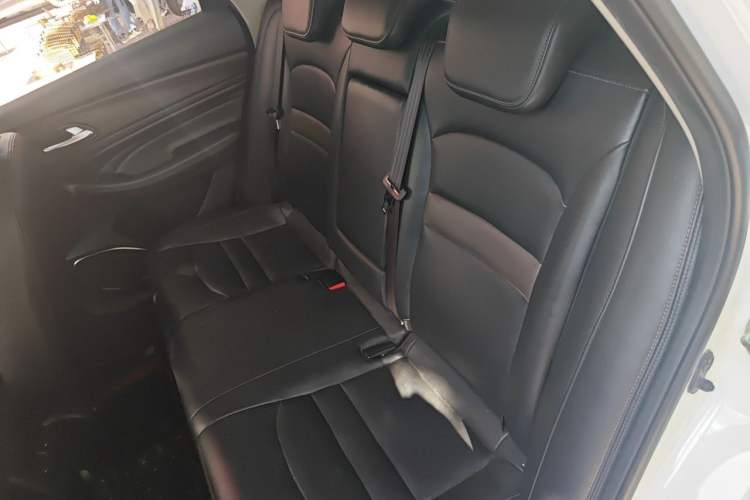 Used GAC Trumpchi GA4 2018 200T Automatic Luxury Edition Left Rear Seat