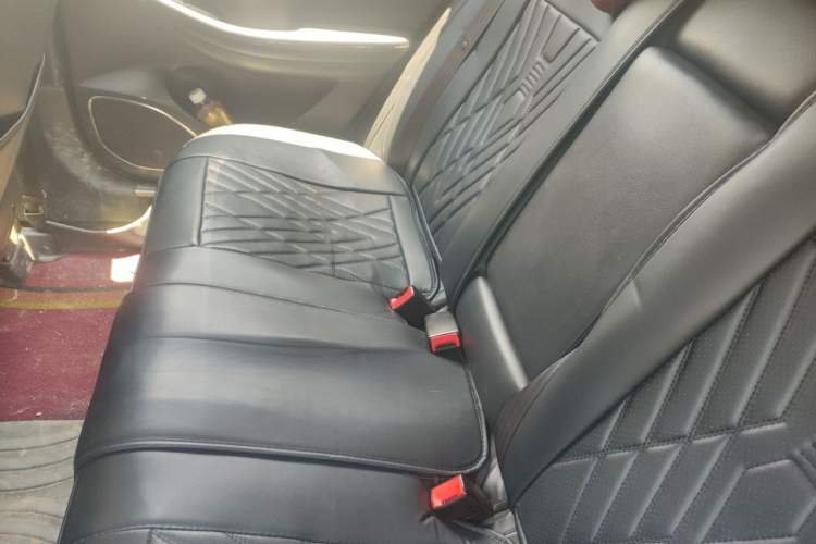 Used GAC Trumpchi GA4 2018 150N Automatic Luxury Edition Left Rear Seat