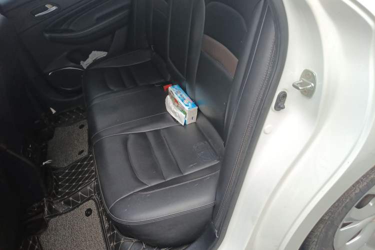 Used GAC Trumpchi GA4 2018 200T Automatic Luxury Edition Left Rear Seat