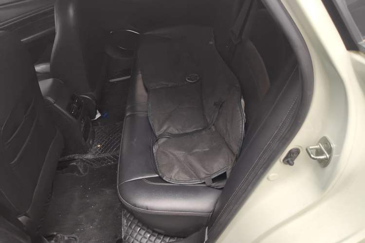 Used GAC Trumpchi GA4 2018 200T Automatic Luxury Edition Left Rear Seat