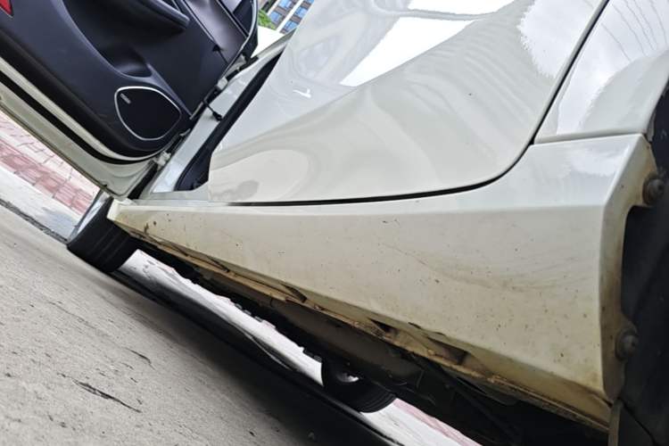 Used GAC Trumpchi GA4 2018 150N Automatic Luxury Edition Left Side Sill