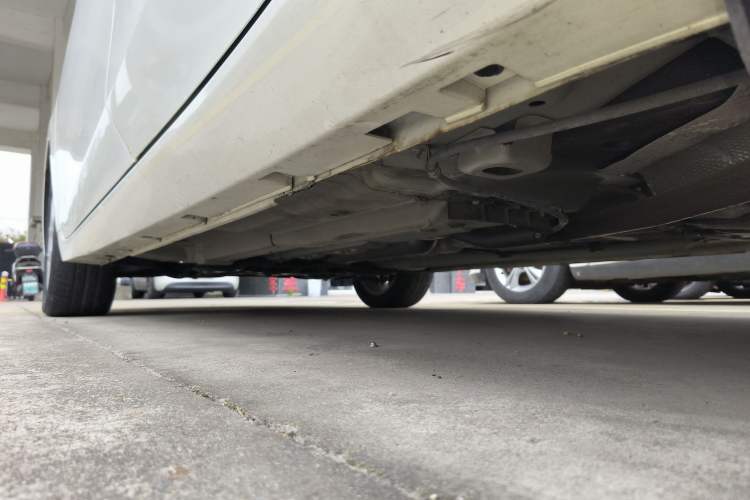 Used GAC Trumpchi GA4 2018 150N Manual Elite Edition Left Side Sill