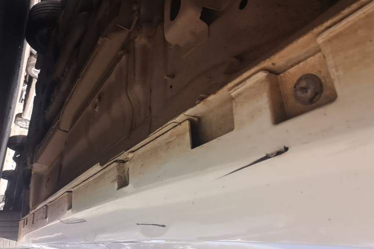 Used GAC Trumpchi GA4 2018 200T Automatic Luxury Edition Left Side Sill