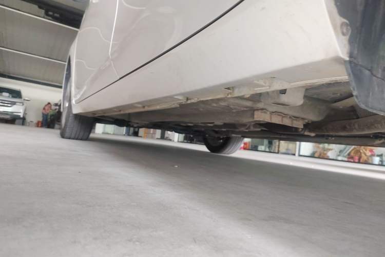 Used GAC Trumpchi GA4 2018 200T Automatic Luxury Edition Left Side Sill