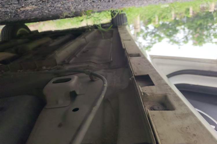 Used GAC Trumpchi GA4 2018 150N Automatic Luxury Edition Left Side Sill