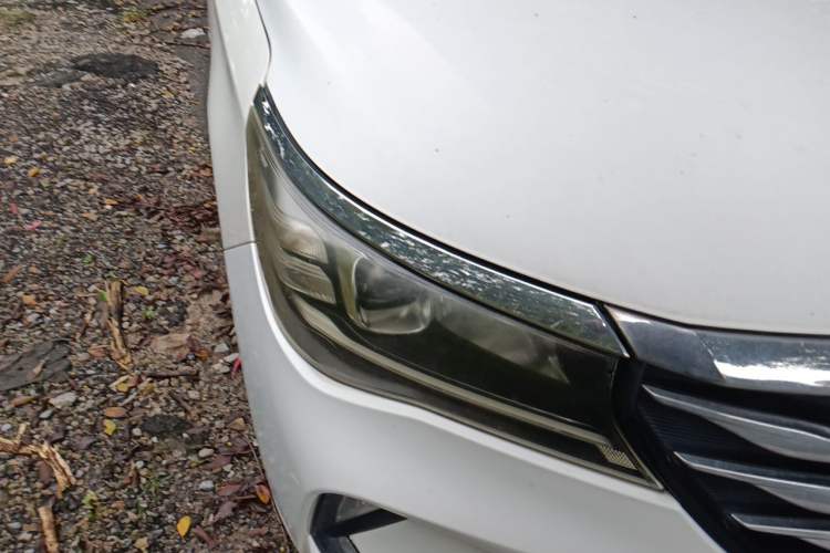 Used GAC Trumpchi GA4 2018 200T Automatic Luxury Edition Right Front Headlight