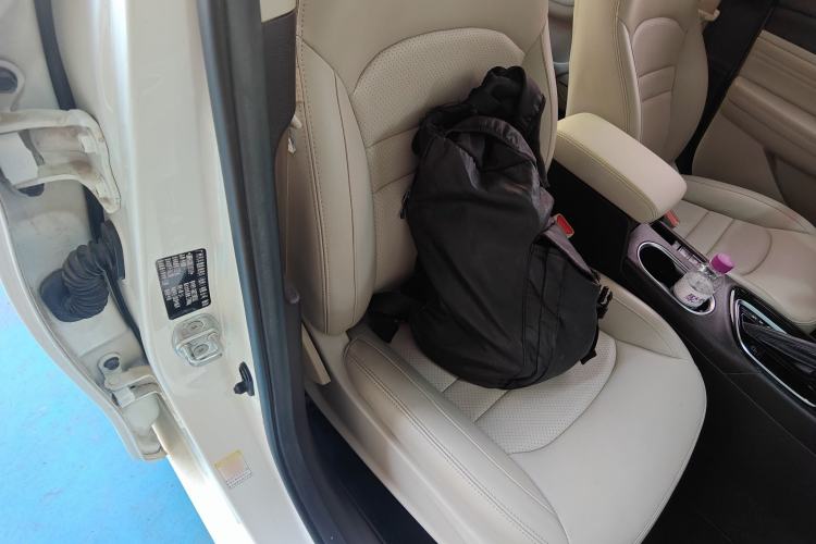 Used GAC Trumpchi GA4 2018 200T Automatic Luxury Edition Right Front Seat