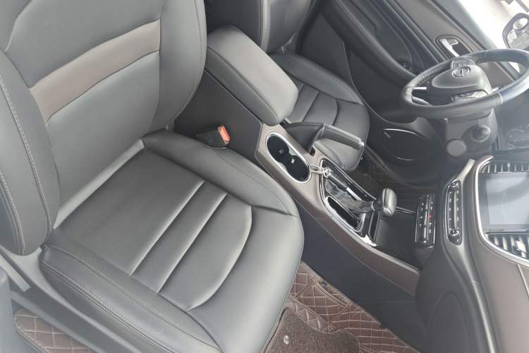 Used GAC Trumpchi GA4 2018 150N Automatic Luxury Edition Right Front Seat
