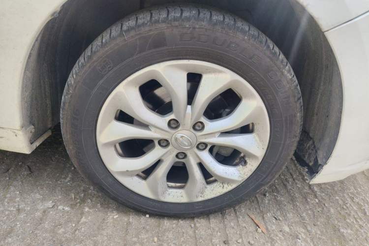 Used GAC Trumpchi GA4 2018 200T Automatic Luxury Edition Right Front Wheel Hub