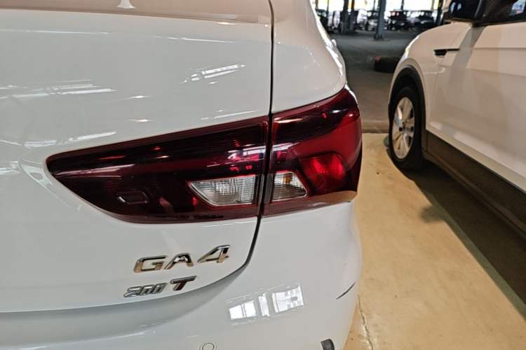 Used GAC Trumpchi GA4 2018 200T Automatic Luxury Edition Right Rear Taillight