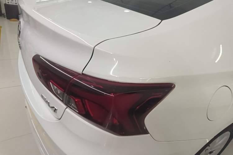 Used GAC Trumpchi GA4 2018 150N Automatic Luxury Edition Right Rear Taillight