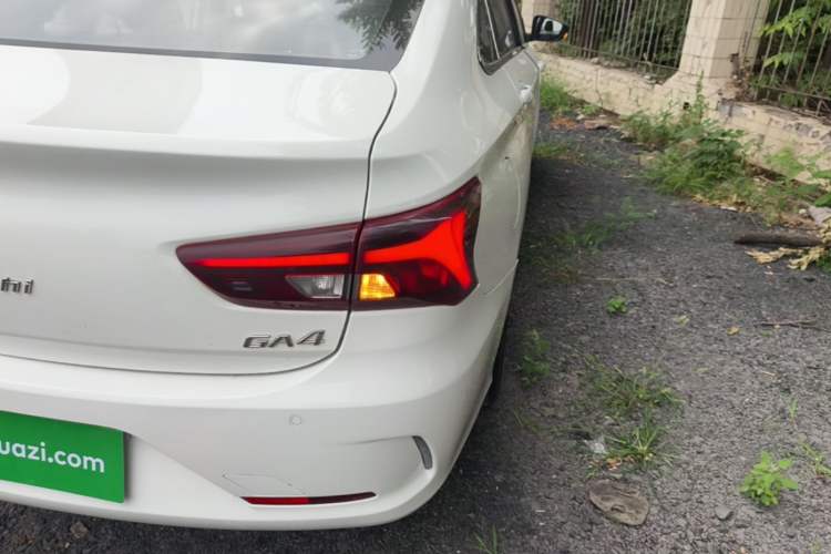 Used GAC Trumpchi GA4 2018 150N Automatic Luxury Edition Right Rear Taillight