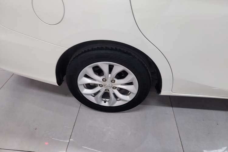 Used GAC Trumpchi GA4 2018 200T Manual Luxury Edition Right Rear Wheel Hub